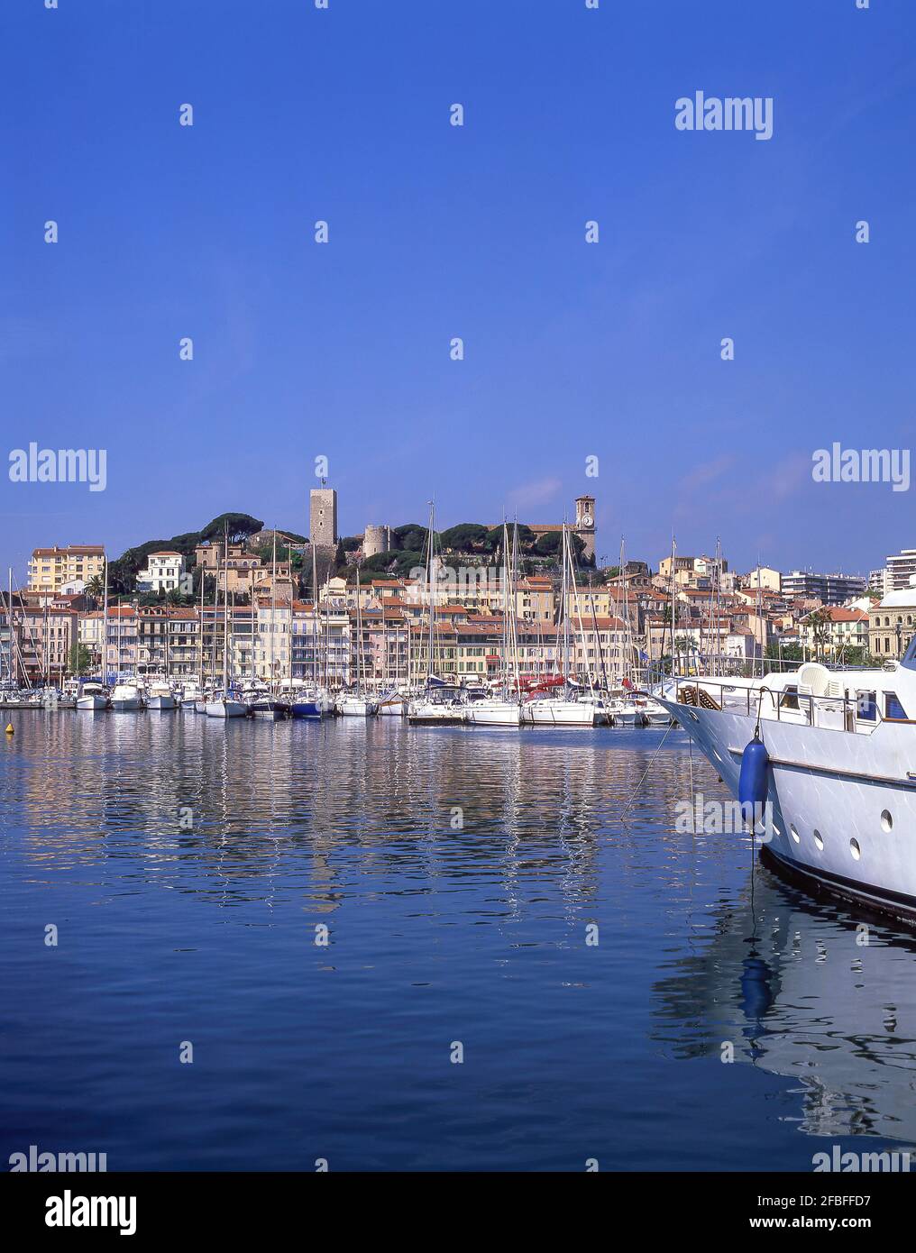 Traditional fishing boats in Old Harbour, Cannes, Côte d'Azur, Alpes-Maritimes, Provence-Alpes-Côte d'Azur, France Stock Photo