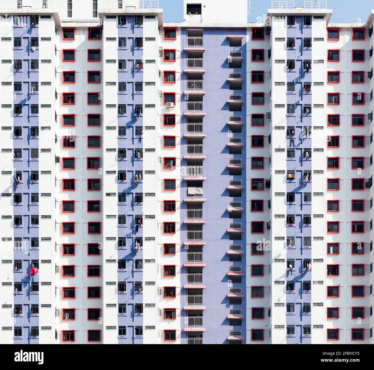 Singapore, Windows of white colored apartment building Stock Photo - Alamy - Large Windows In Singapore Apartments