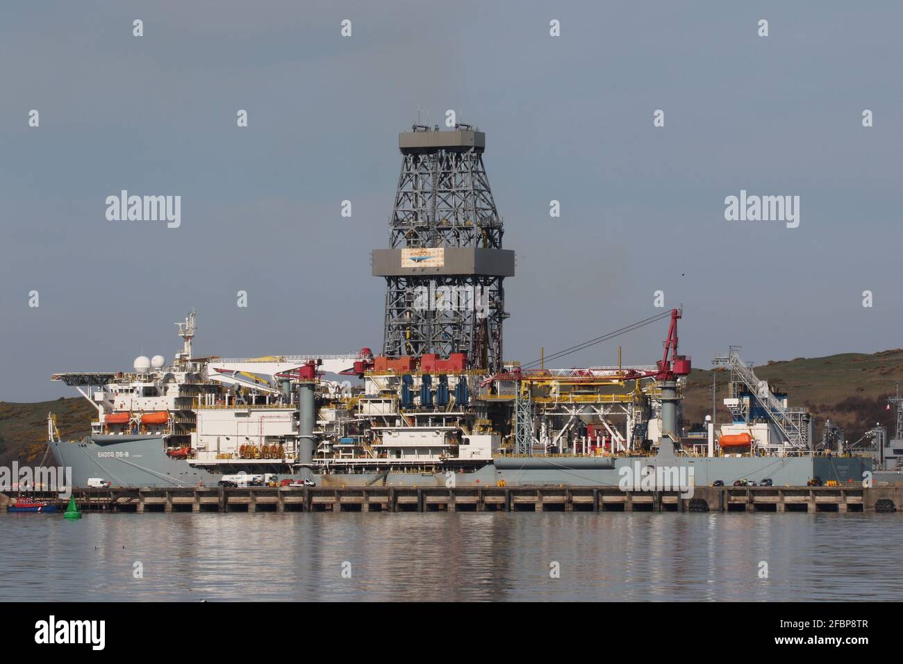 Ensco DS-8, a drill ship operated by Valaris, at the Hunterston Terminal at Fairlie, Ayrshire. Stock Photo
