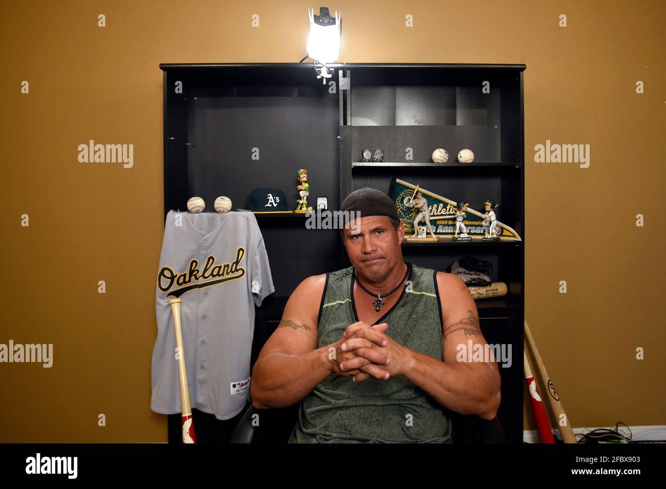 Las Vegas, Nevada, USA. 8th May, 2017. Former major league baseball ...