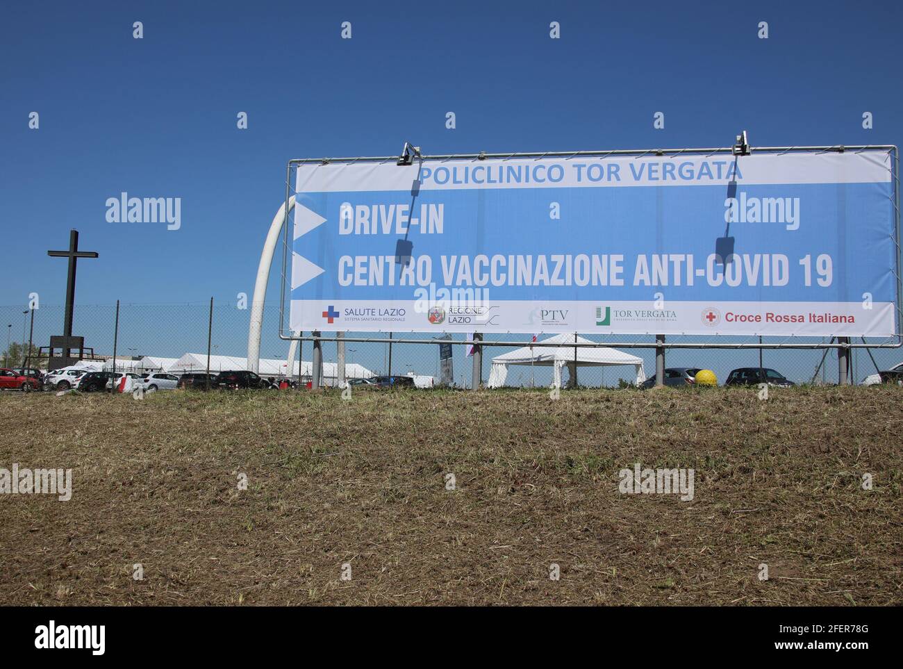 Rome, New vaccination center against Covid 19, at the Vela di Calatrava in Tor Vergata using the Johnson & Johnson Pictured serum: Stock Photo
