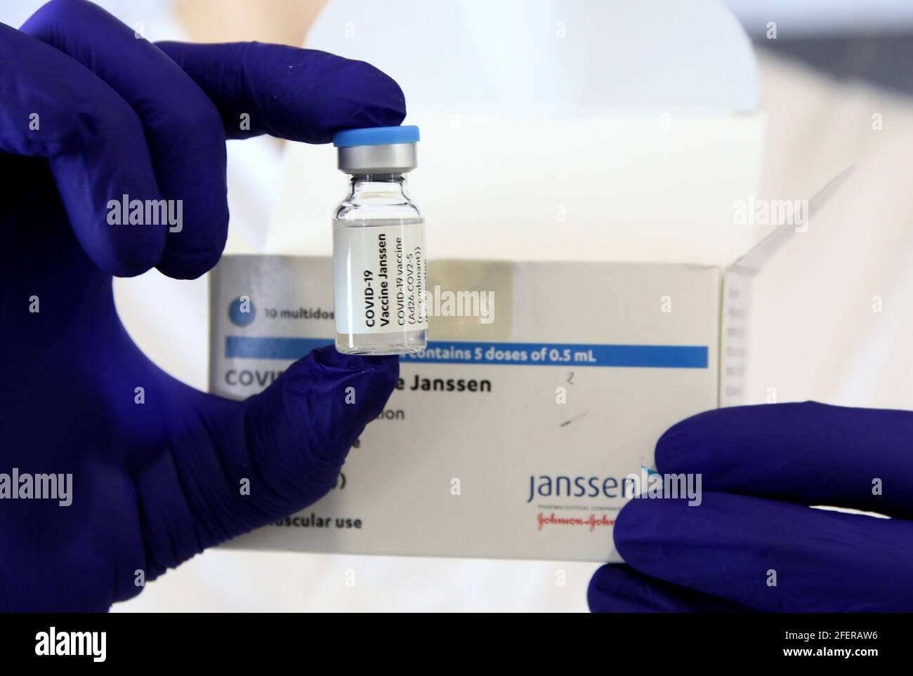 Rome, New vaccination center against Covid 19, at the Vela di Calatrava in Tor Vergata using the Johnson & Johnson Pictured serum: Stock Photo
