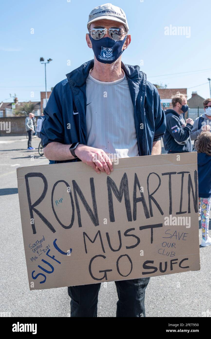 Roots Hall Southend On Sea Essex Uk 24th Apr 21 A Protest Is Taking Place At Southend Utd Football Club Who Are Languishing Near The Bottom Of League Two And At High Roots Hall Southend On Sea Essex Uk 24th Apr 21 A Protest Is Taking Place At Southend Utd Football Club Who Are Languishing Near The Bottom Of League Two And At High