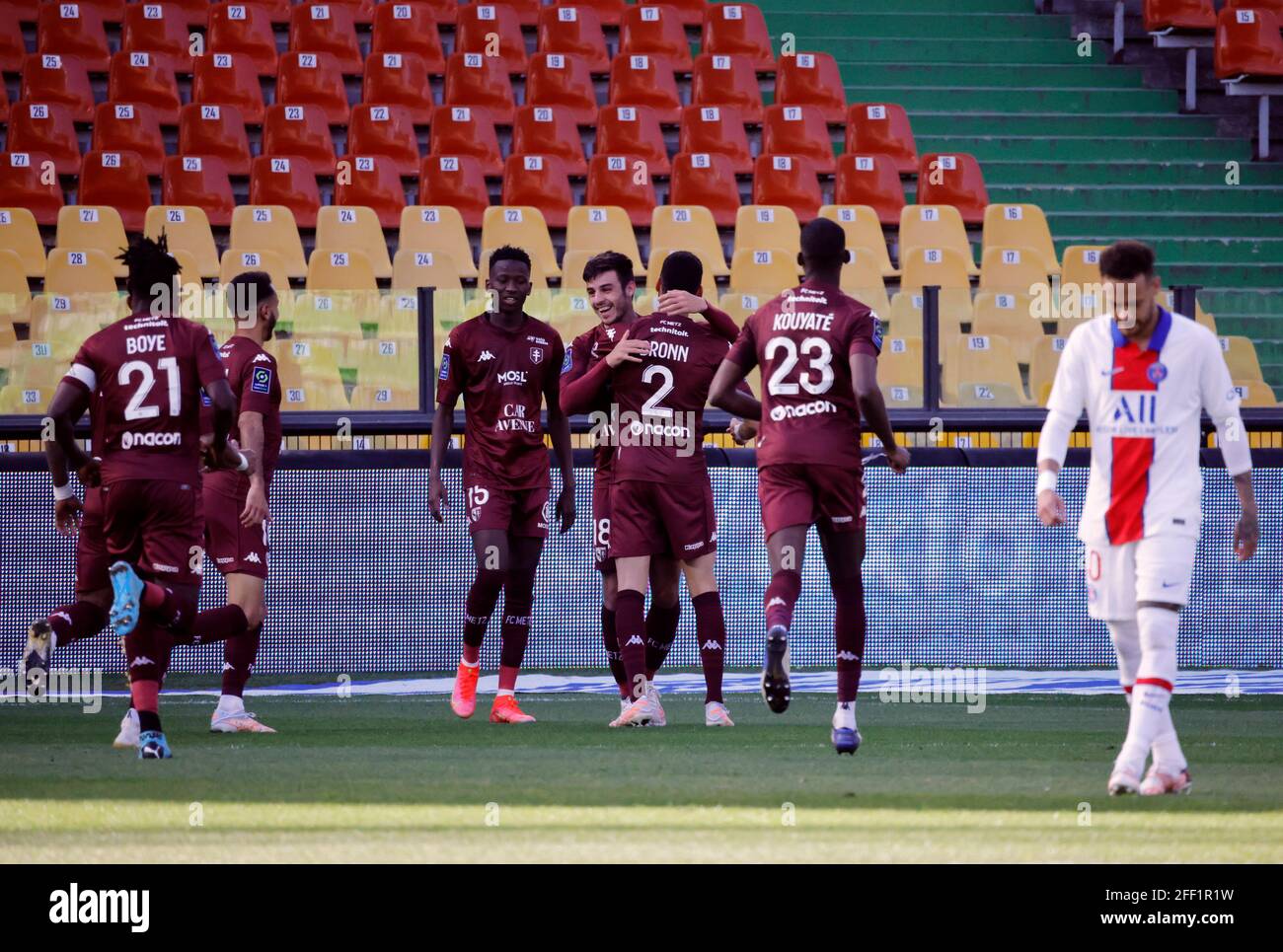 Soccer Football Ligue 1 Metz V Paris St Germain Stade Saint Symphorien Metz France April 24 21 Metz S Fabien Centonze Celebrates Scoring Their First Goal With Teammates Reuters Pascal Rossignol Stock Photo Alamy