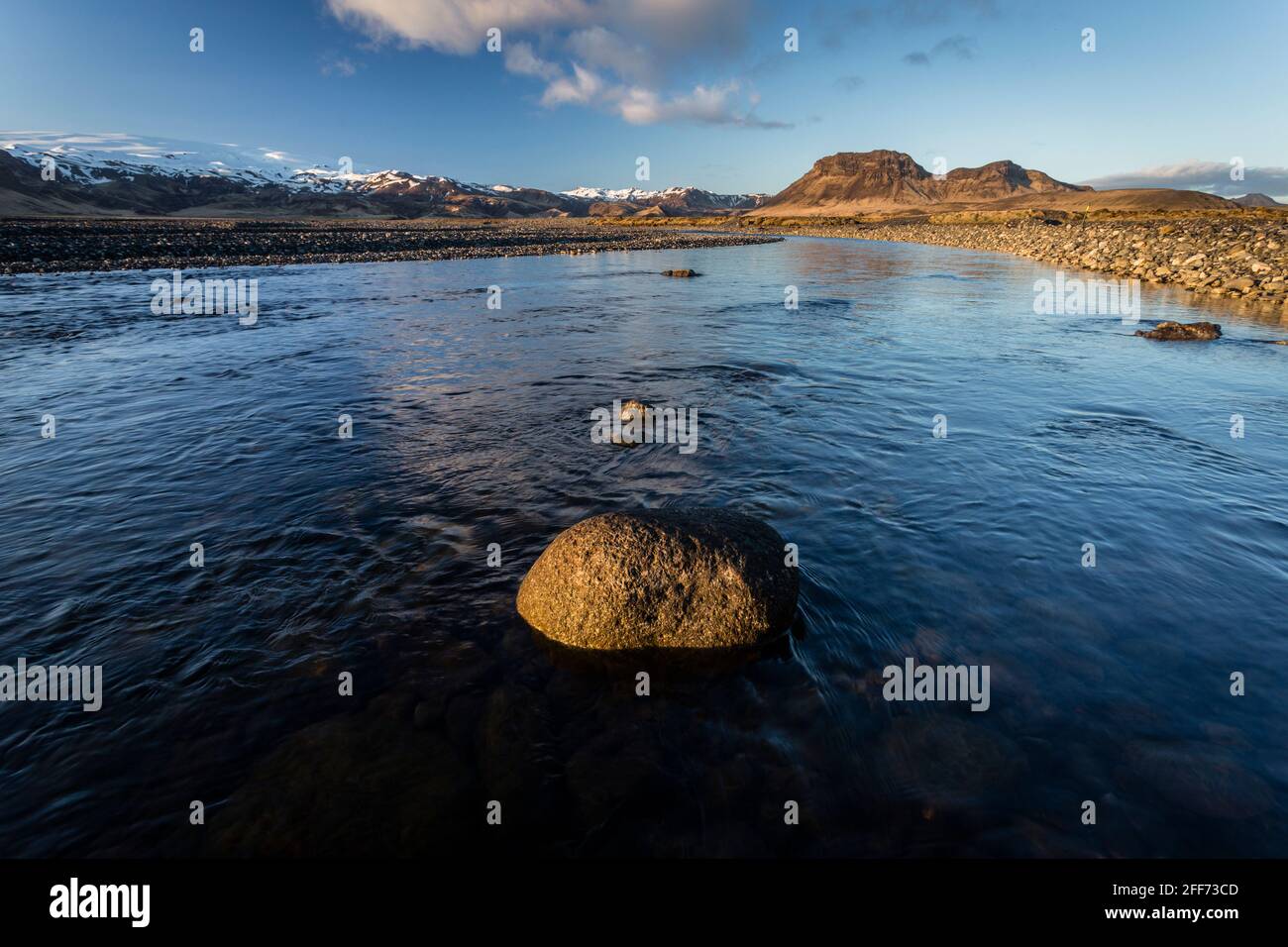 River side ring road hi res stock photography and images Alamy