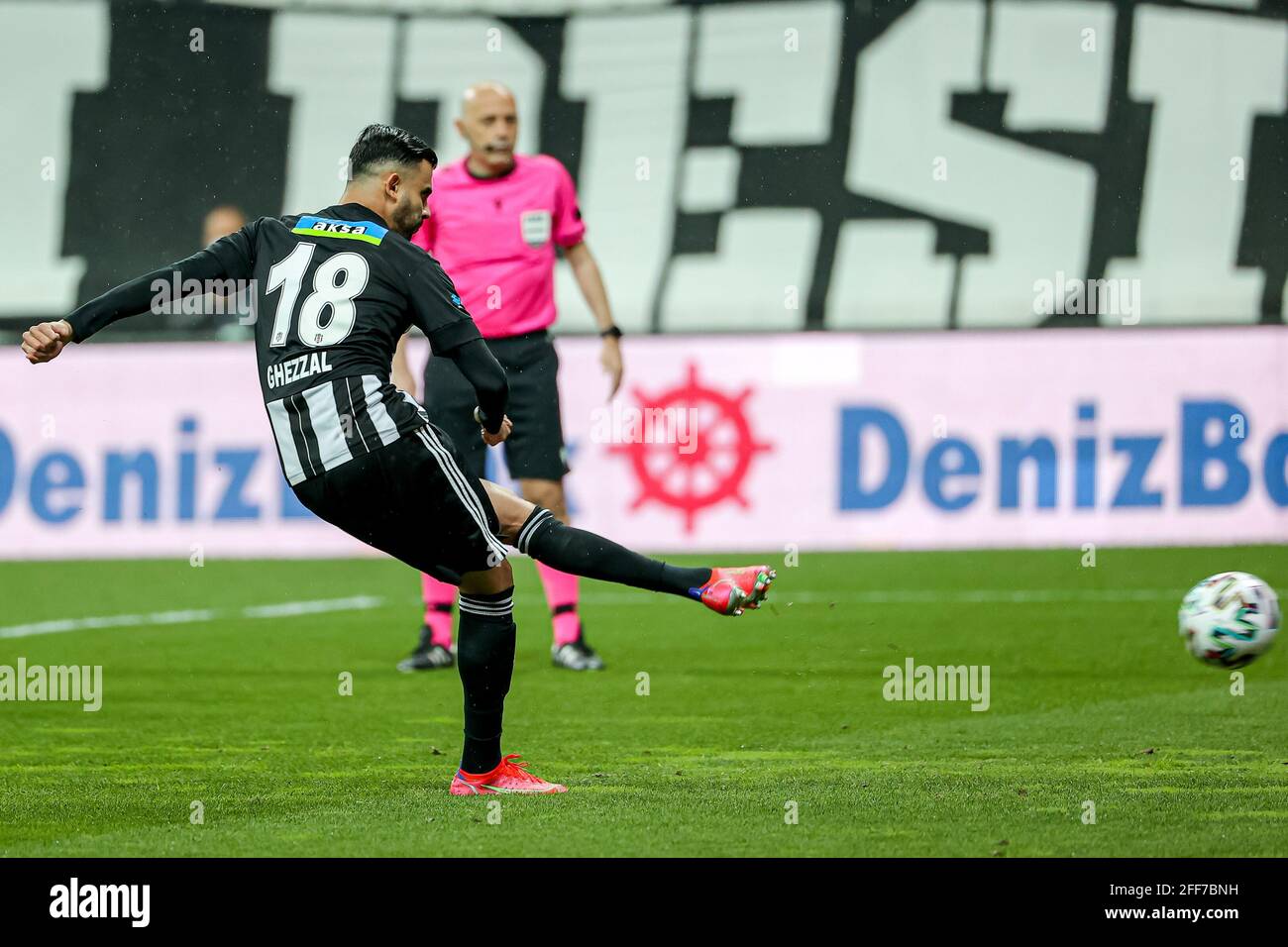 ISTANBUL, TURKEY - APRIL 24: Rachid Ghezzal of Besiktas scores the 1-0  during the Super Lig match between Besiktas and Kayserispor at Vodafone  Park on Stock Photo - Alamy