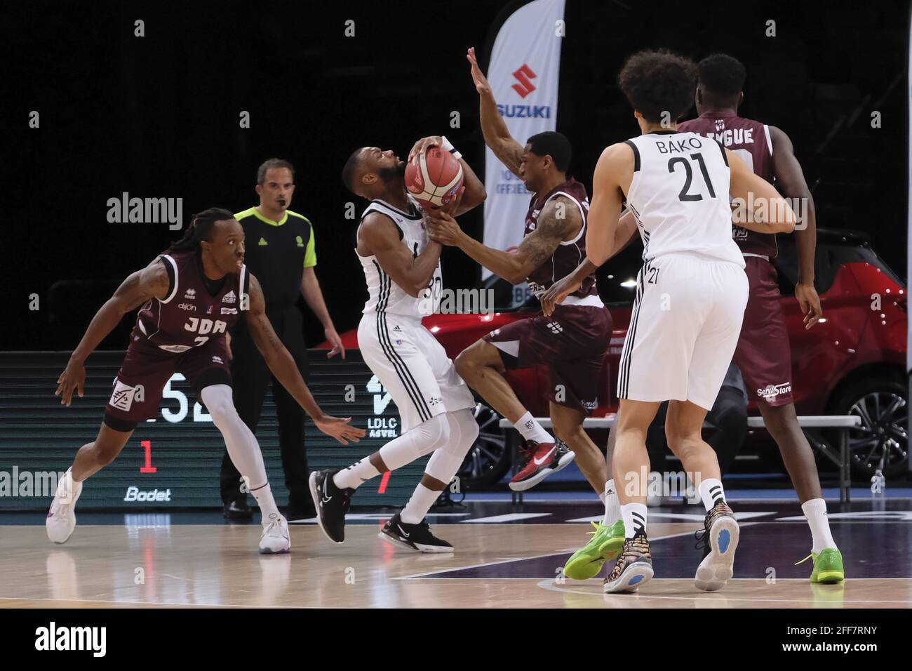 Guerschon yabusele de ldlc asvel villeurbanne hires stock photography
