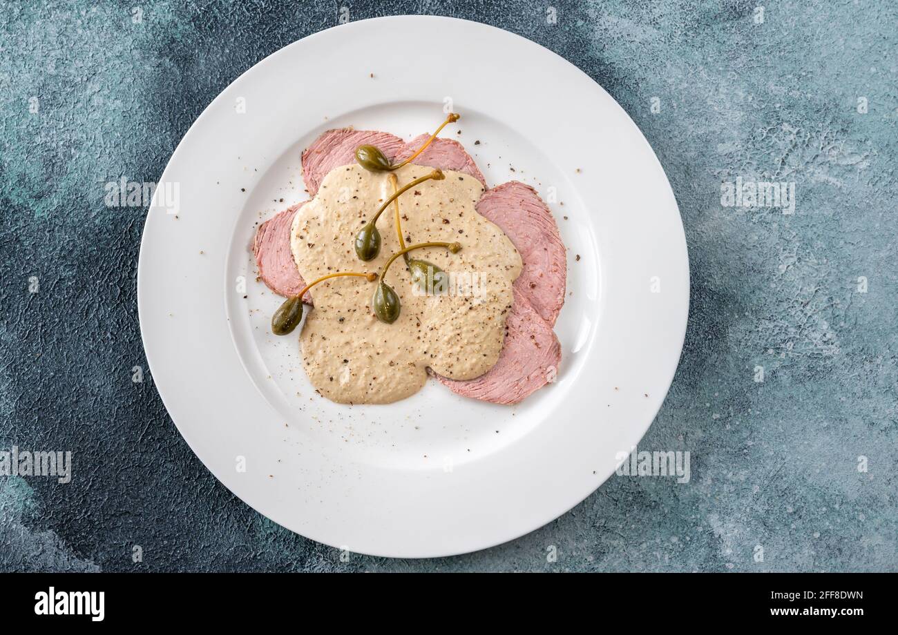 Вителло тонато с тунцом. Вителло тонато соус из тунца. Соус вителло тонато. Вителло тонато торро гриль. Вителло тонато с ростбифом.