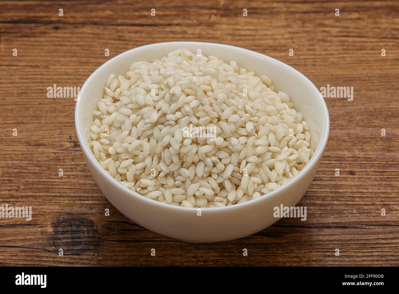 Raw Italian arborio rice for Risotto Stock Photo - Alamy