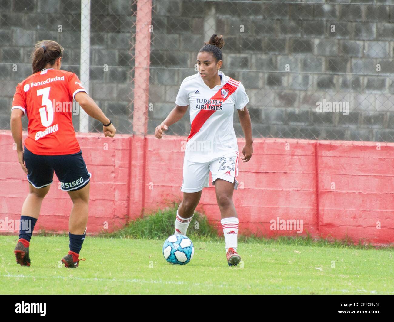 Buenos Aires, Argentina. 24th Apr, 2021. Laura Felipe (#23 River) during the game between Independiente and River Plate at Villa Dominico in Avellaneda, Buenos Aires, Argentina. Credit: SPP Sport Press Photo. /Alamy Live News Stock Photo