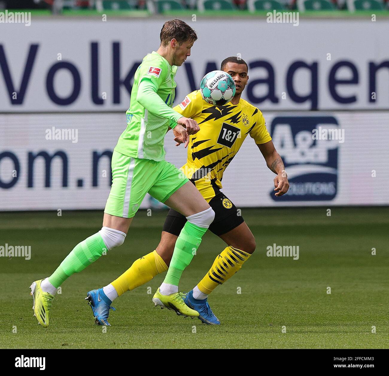 Wout weghorst wolfsburg hi-res stock photography and images - Page 11 -  Alamy