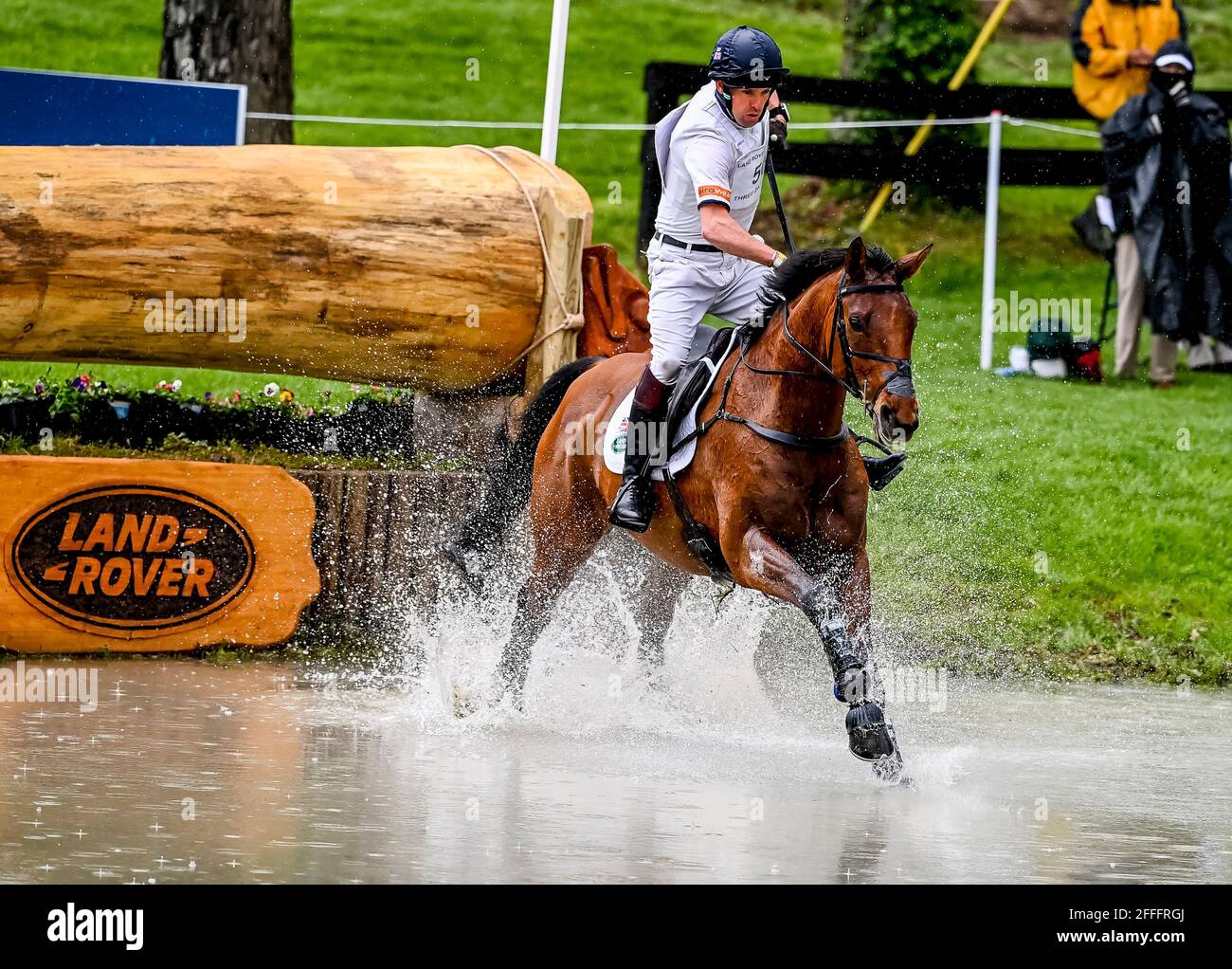 Lexington, KY, USA. 24th Apr, 2021. April 24, 2021: Harry Meade competes in the Cross Country phase of the Land Rover 5* 3-Day Event aboard Superstition at the Kentucky Horse Park in Lexington, Kentucky. Scott Serio/Eclipse Sportswire/CSM/Alamy Live News Stock Photo