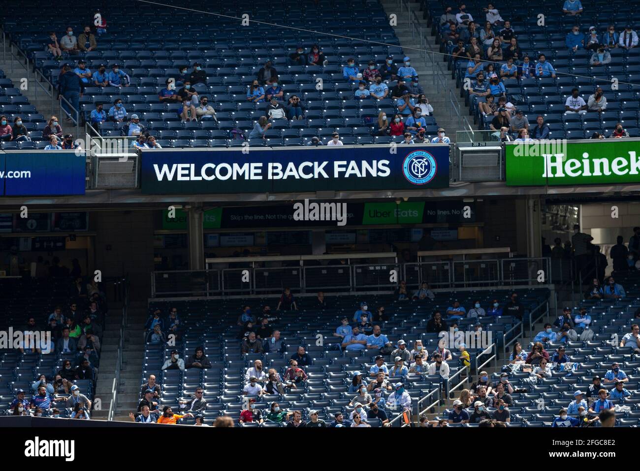 Yankee Stadium Returns To Full Capacity For 1st Time Since Pandemic Started