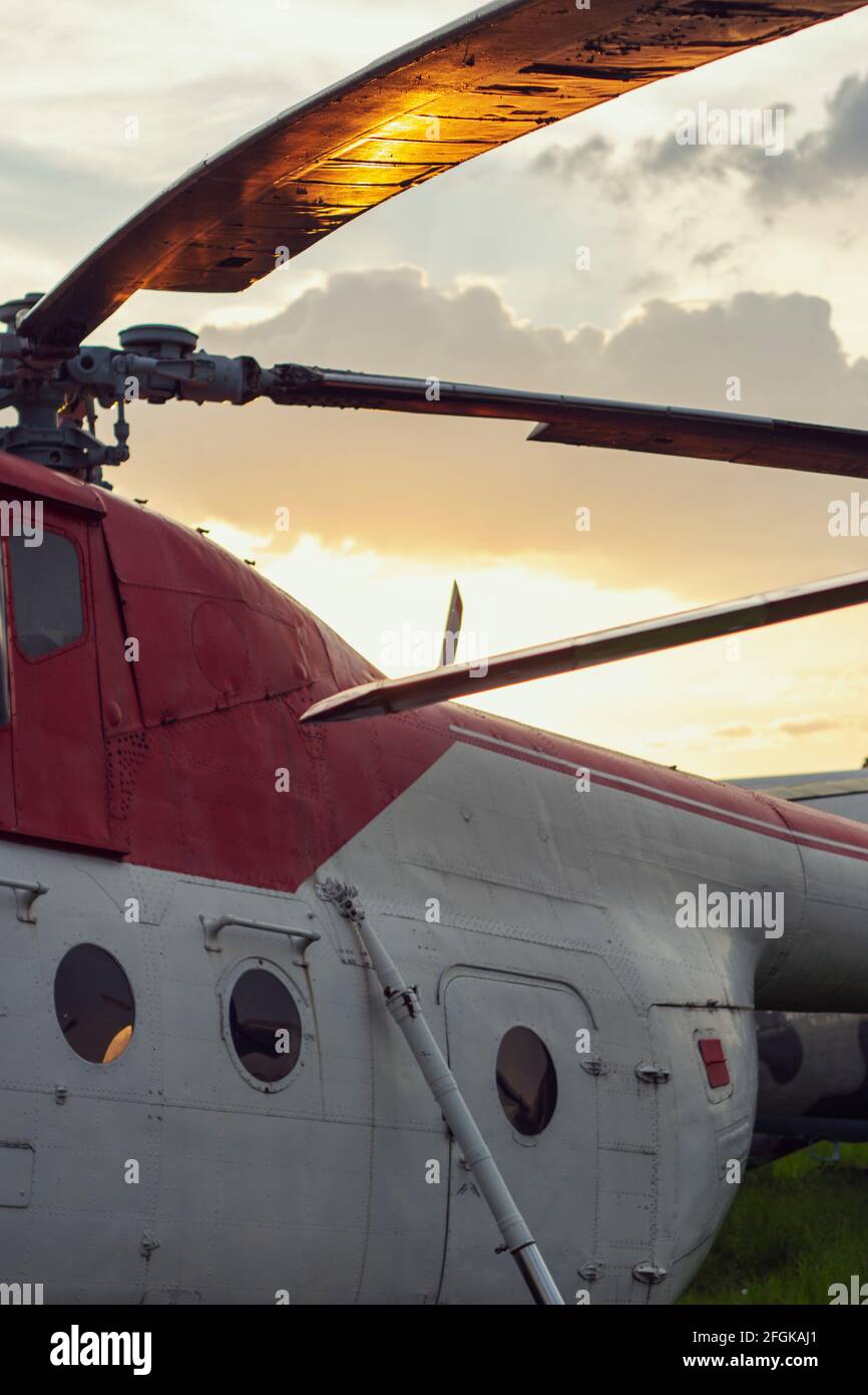 Mi 4 helicopter hi-res stock photography and images - Alamy