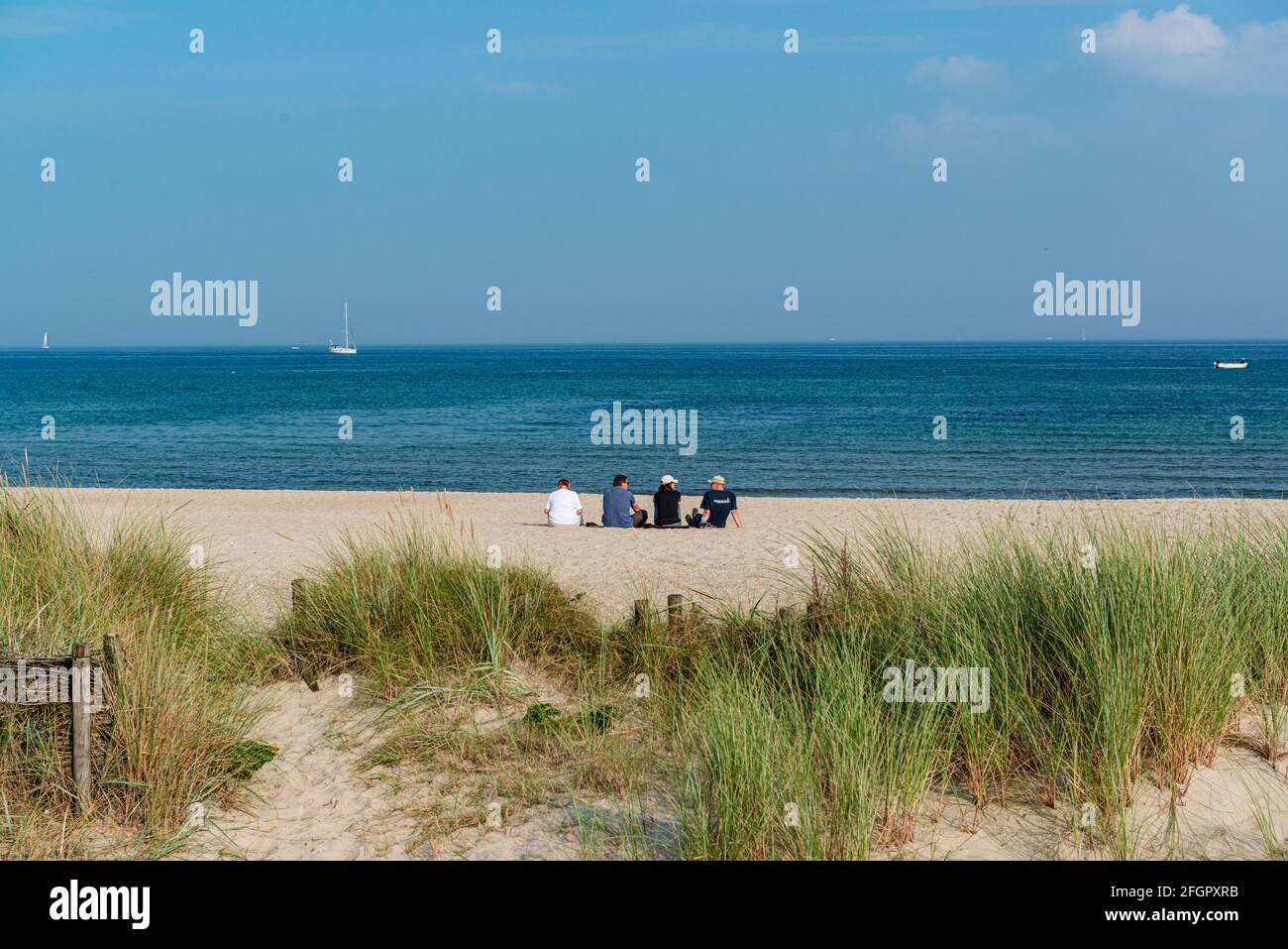 Schleswig-Holstein, April 2021 - Sommerliche Impressionen aus dem Ostseebad Damp mit Strandmotiven Stock Photo
