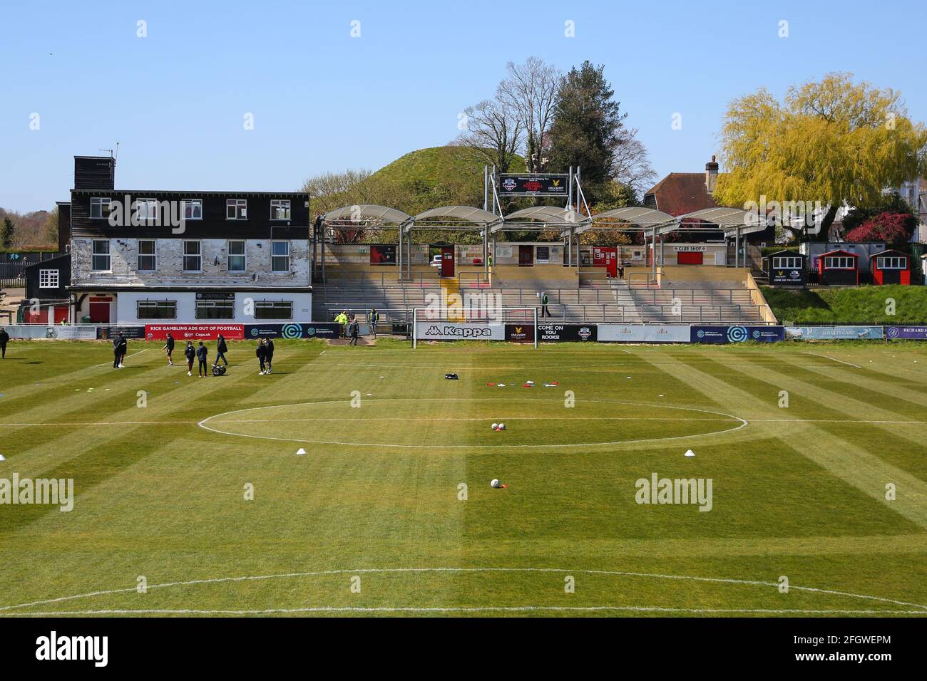 Dripping pan lewes fc hires stock photography and images Alamy