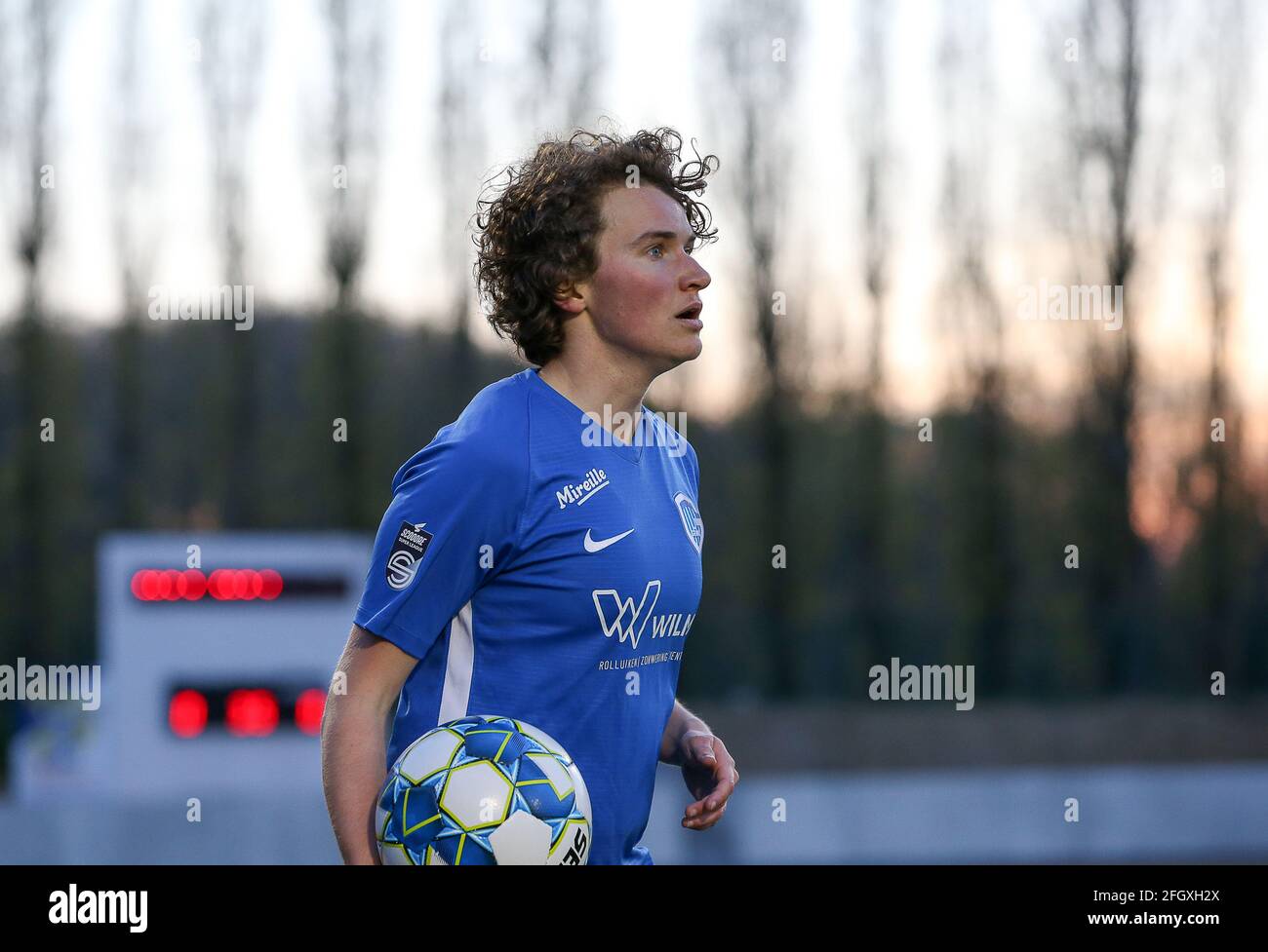 Page 3 - Blauw Wit Photography and Images - Alamy