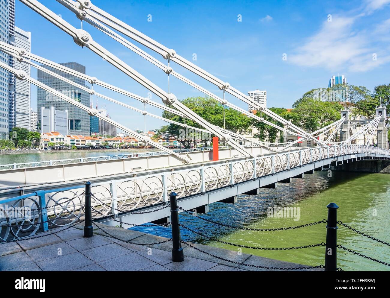 Cavenagh Bridge over the Singapore River is one of the oldest bridges