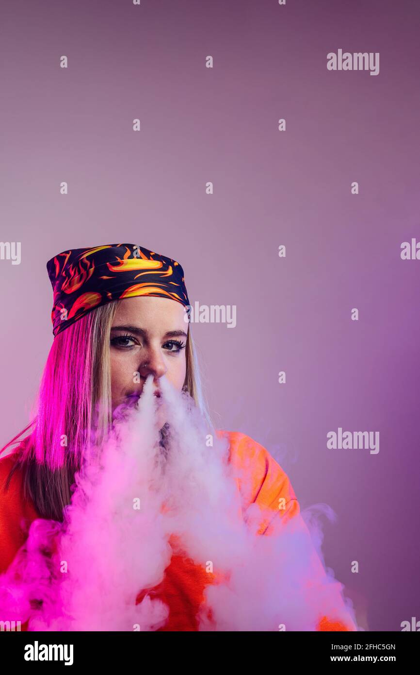 Exhale vape smoke hires stock photography and images Alamy