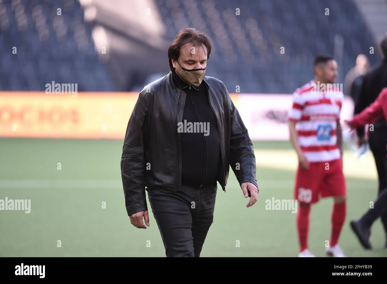 04 25 2021 Bern Wankdorf Soccer Super League Bsc Young Boys Fc Sion 24 Quentin Maceiras Young Boys Versus 77 Sandro Theler Sion Switzerland Croatia Out Stock Photo Alamy