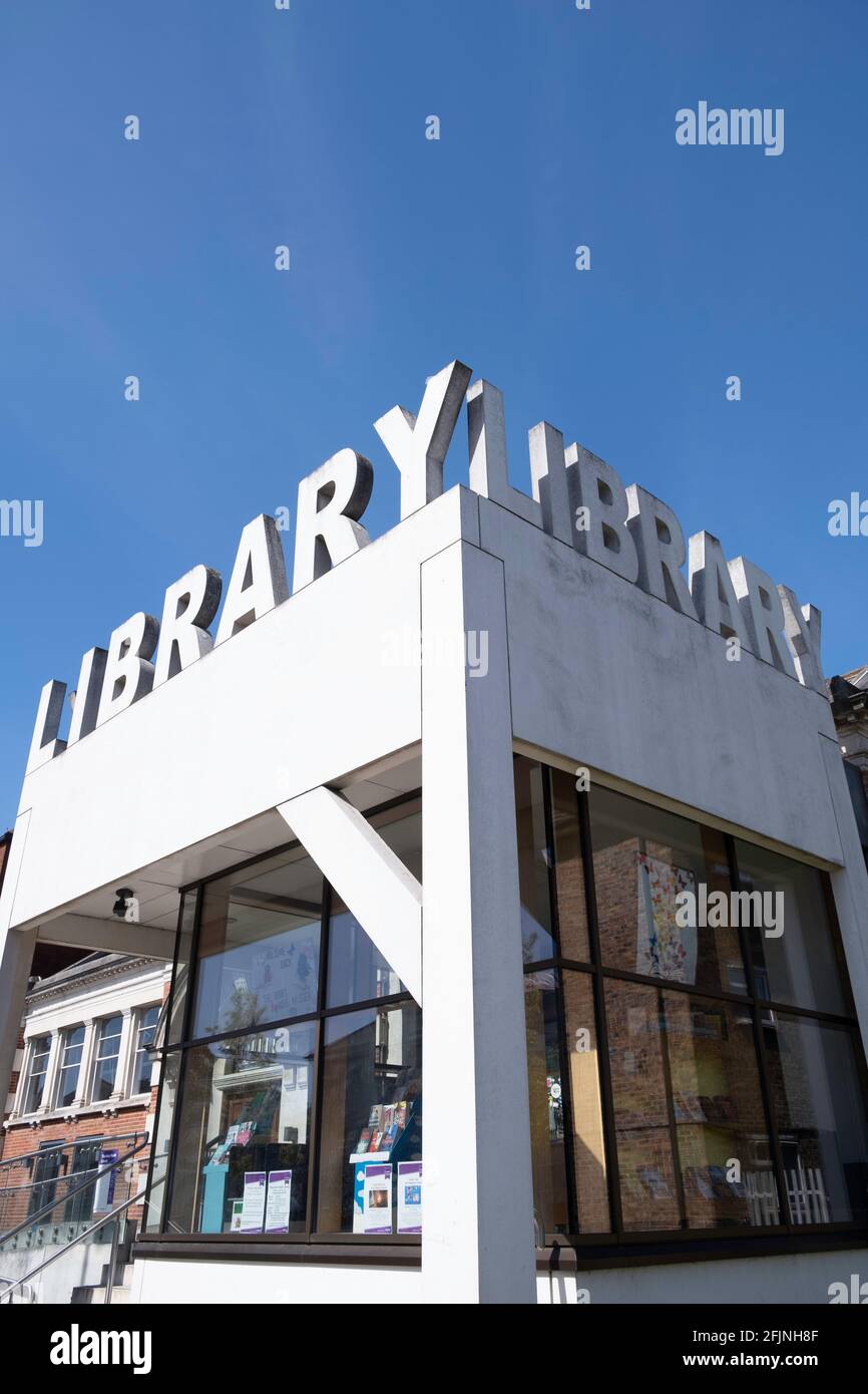 Thornton Heath Library, London, United Kingdom Stock Photo Alamy