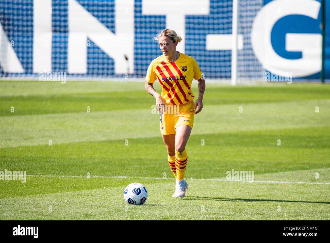 Maria Leon of FC Barcelona controls the ball during the UEFA Women's Champions League, semi-final, 1st leg football match between Paris Saint-Germain and FC Barcelona on April 25, 2021 at Georges Lefevre stadium in Saint-Germain-en-Laye, France - Photo Antoine Massinon / A2M Sport Consulting / DPPI / LiveMedia Stock Photo