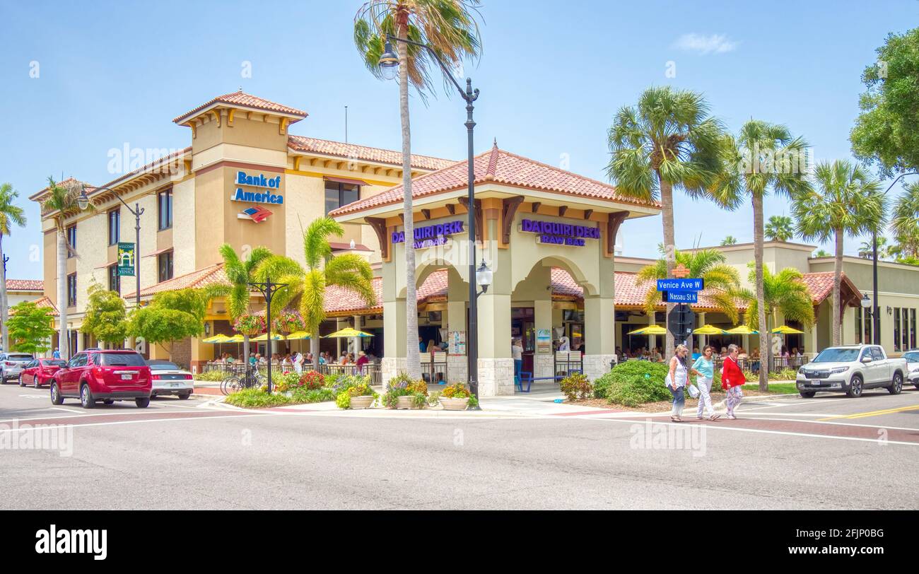 Venice Avenue in the downtown shopping restaurant area in the southwest Florida city of Venice Florida USA Stock Photo