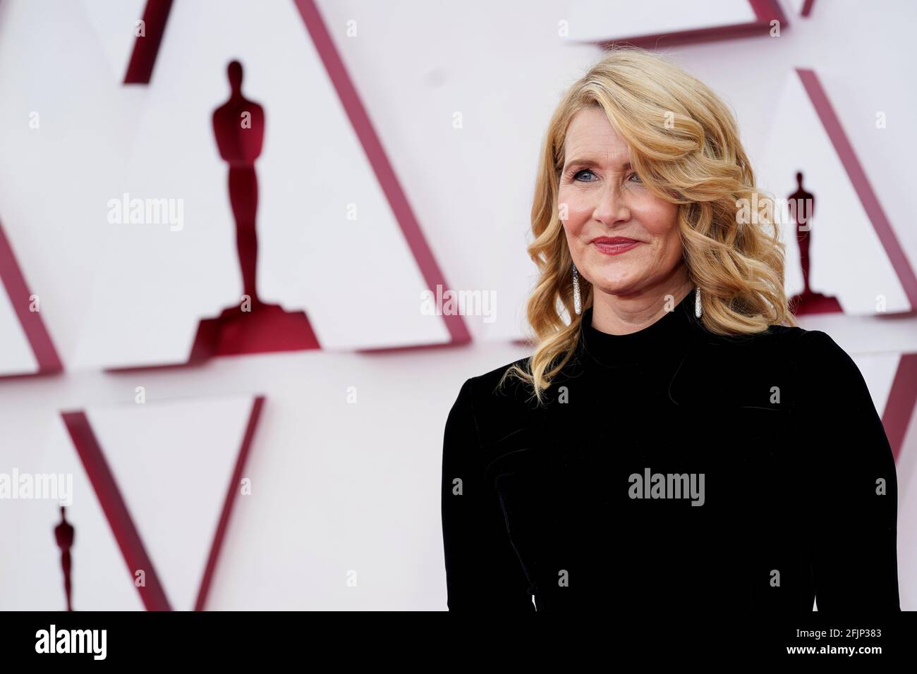 Laura Dern arrives to the Oscars red carpet for the 93rd Academy Awards in Los Angeles, California, U.S., April 25, 2021. Chris Pizzello/Pool via REUTERS Stock Photo