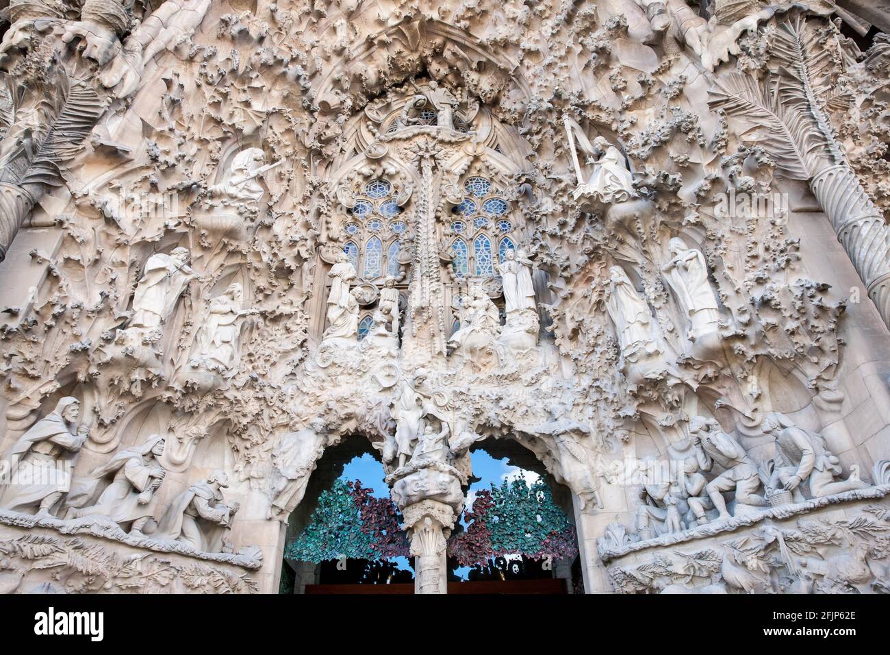 Sculptures of the Nativity Facade, La Sagrada Familia, Temple Expiatori