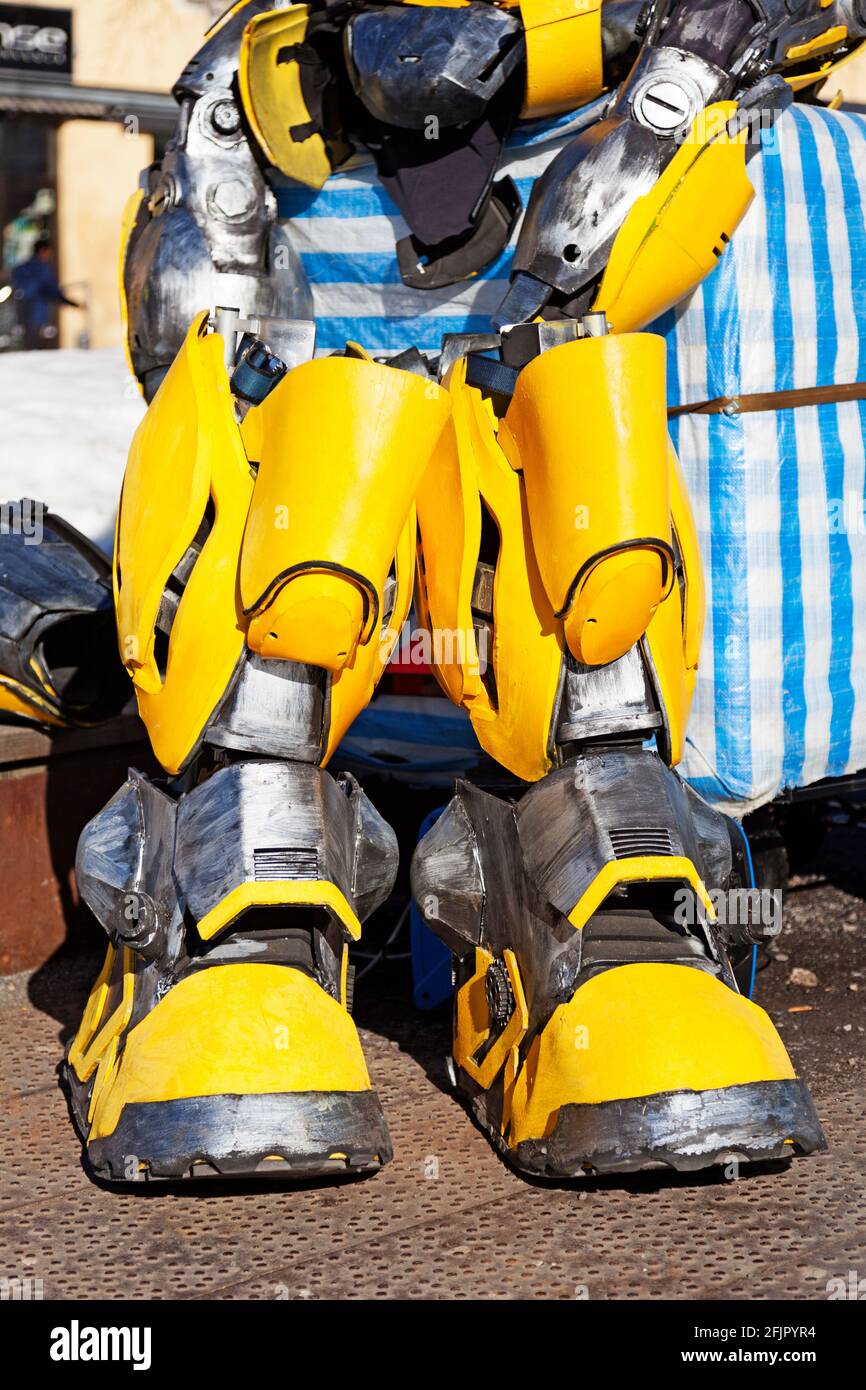 Bumble bee costume hi-res stock photography and images
