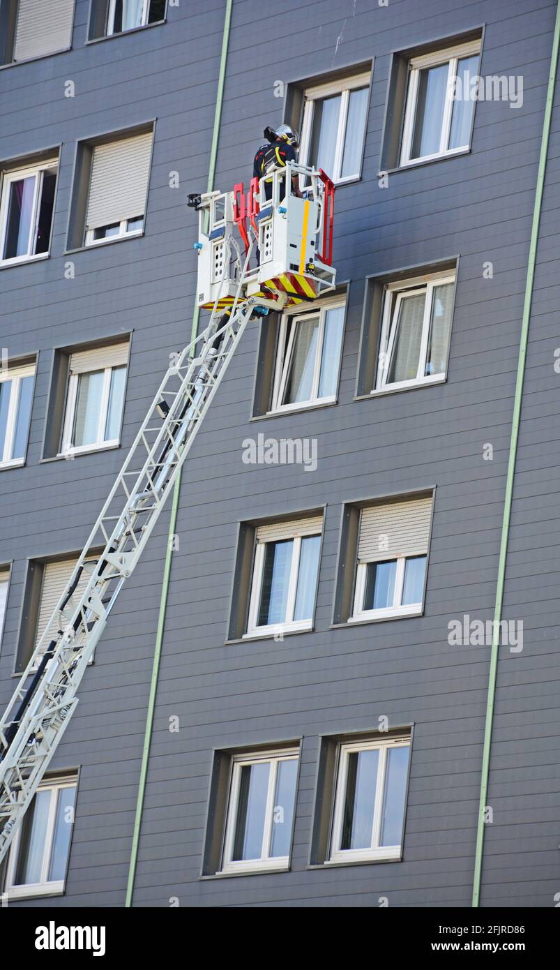 high firefighter ladder rescue, Clermont-Ferrand, France Stock Photo