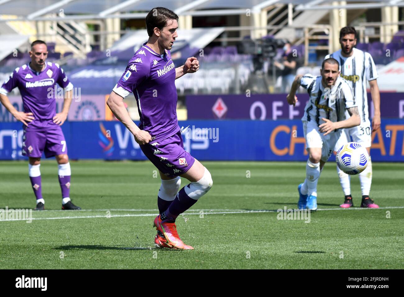 Dusan vlahovic fiorentina hi-res stock photography and images - Page 17 -  Alamy