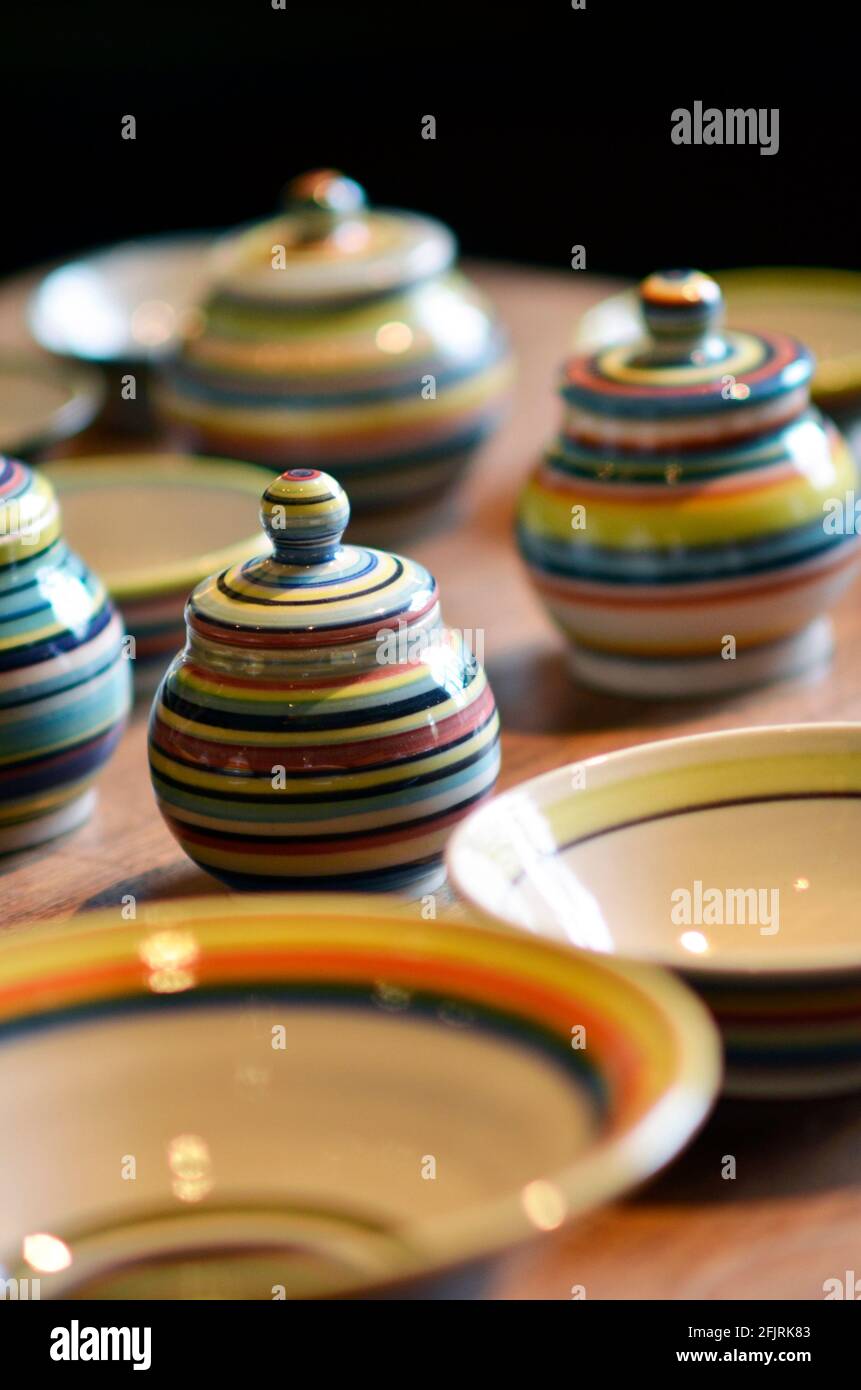 patterned pottery crockery Stock Photo Alamy
