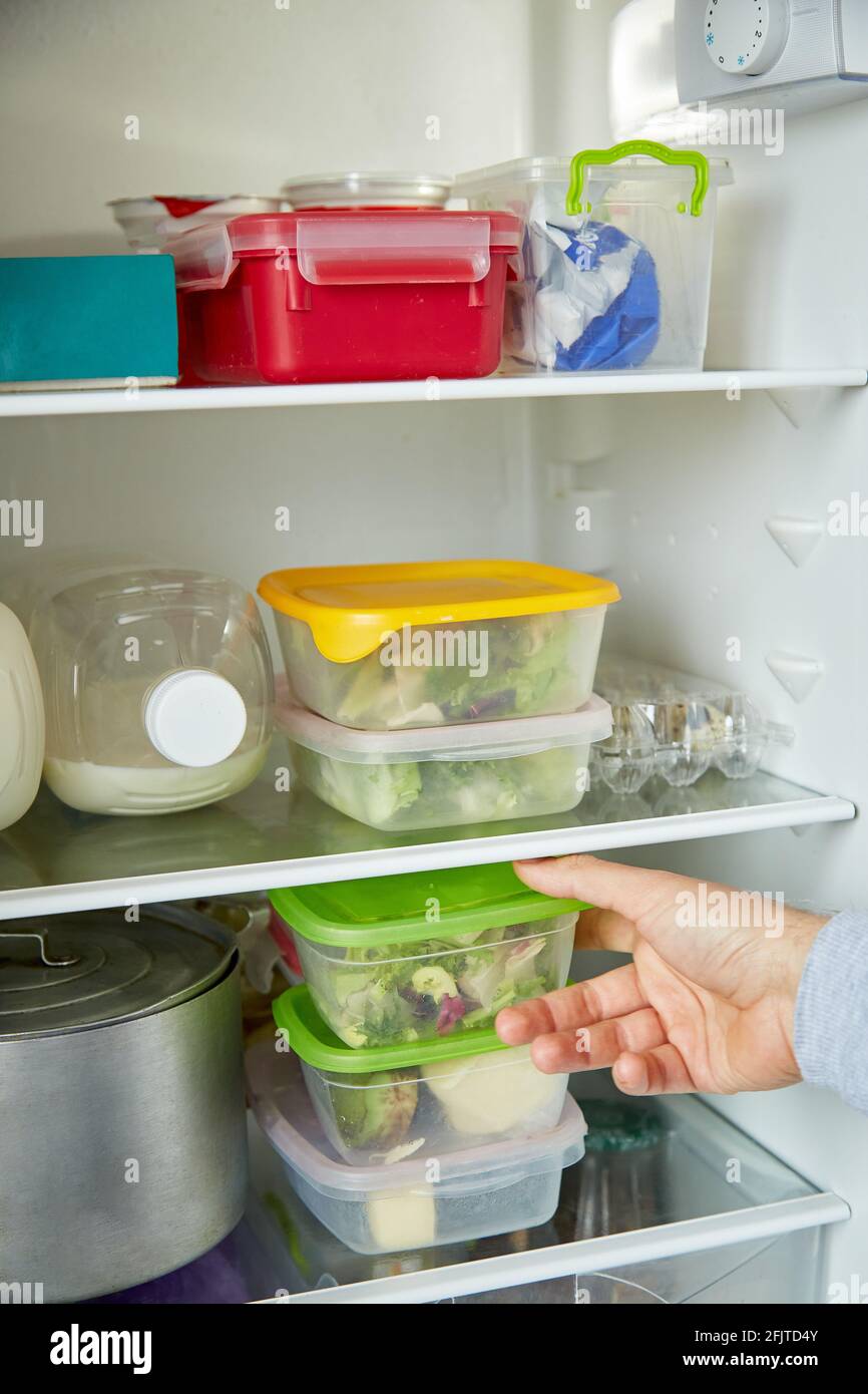 Open freezer trays deals