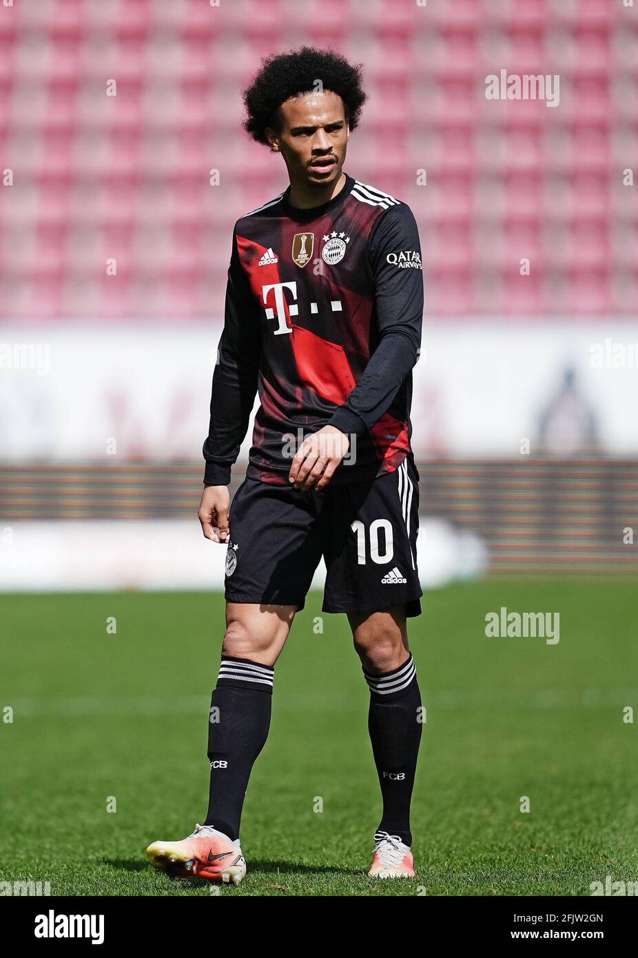 Leroy SANE (FC Bayern Munich), action, individual action, single image, cut  out, whole body shot, whole figure football 1st Bundesliga season  2020/2021, 31.matchday, matchday31, 1.FSV FSV FSV Mainz 05-FC Bayern Munich  2-1