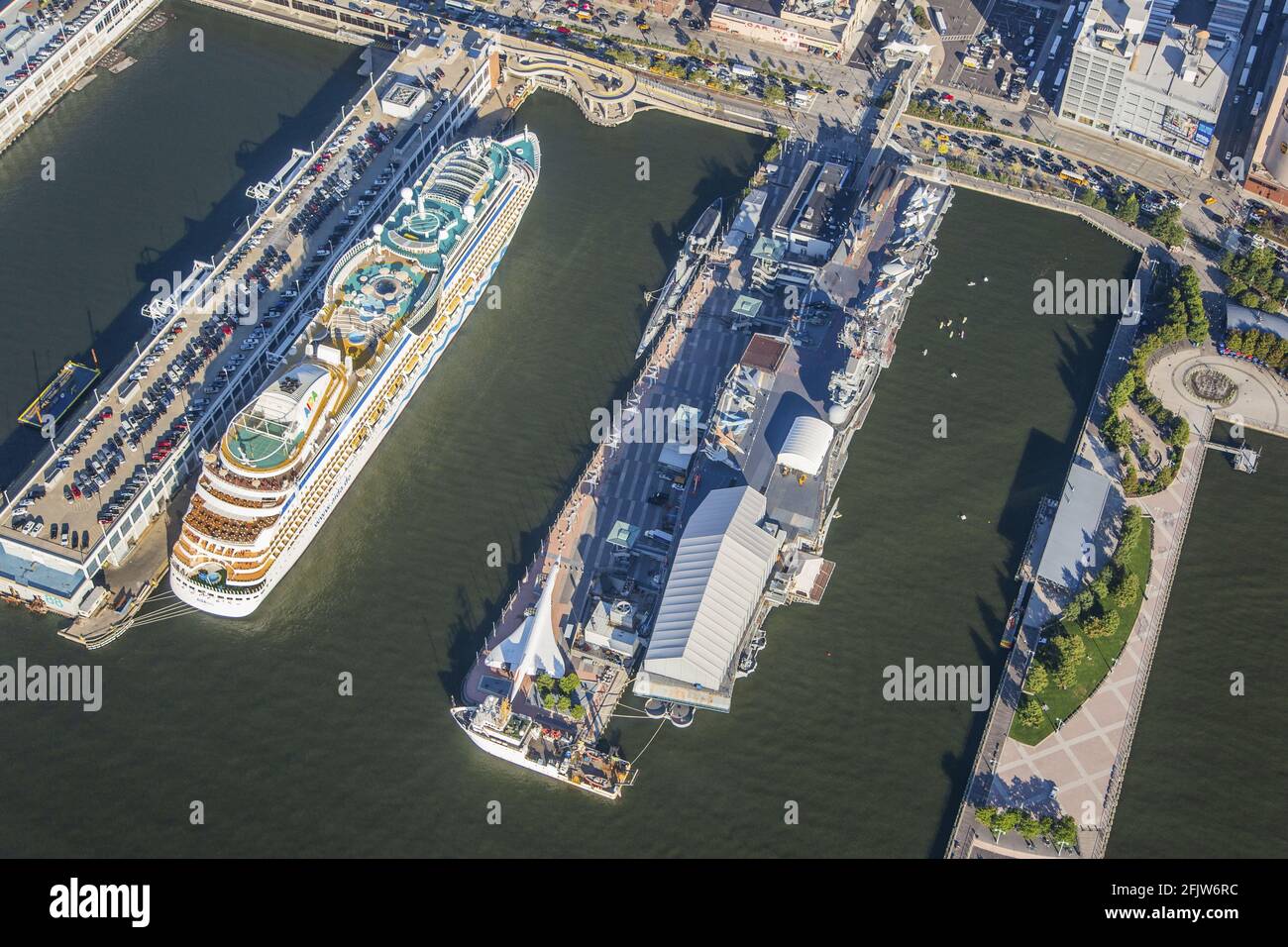 United States, New York, Manhattan, the CV11 aircraft carrier USS