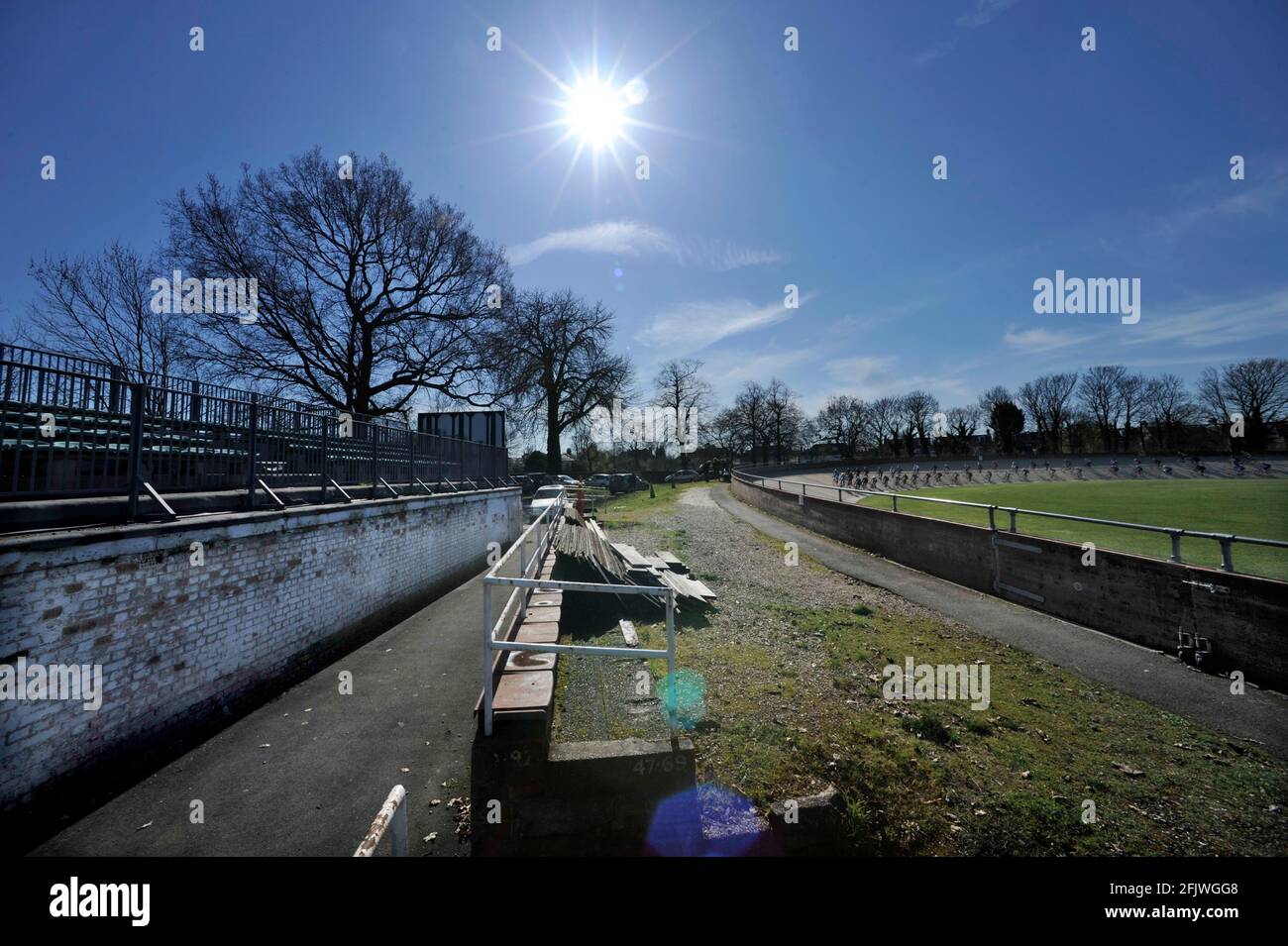 FEATURE ON HERNE HILL VELODROME THE 1948 OLYMPIC VENUE.  PICTURE DAVID ASHDOWN Stock Photo