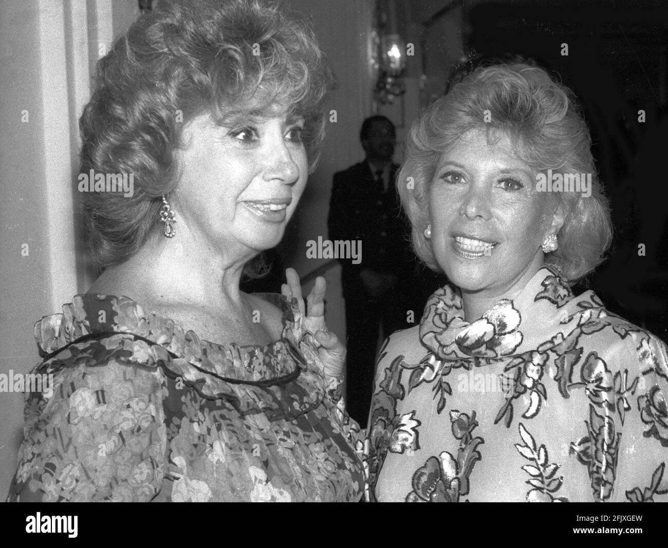Beverly Sills Dinah Shore 1978 Photo by Adam Scull-PHOTOlink.net Stock Photo