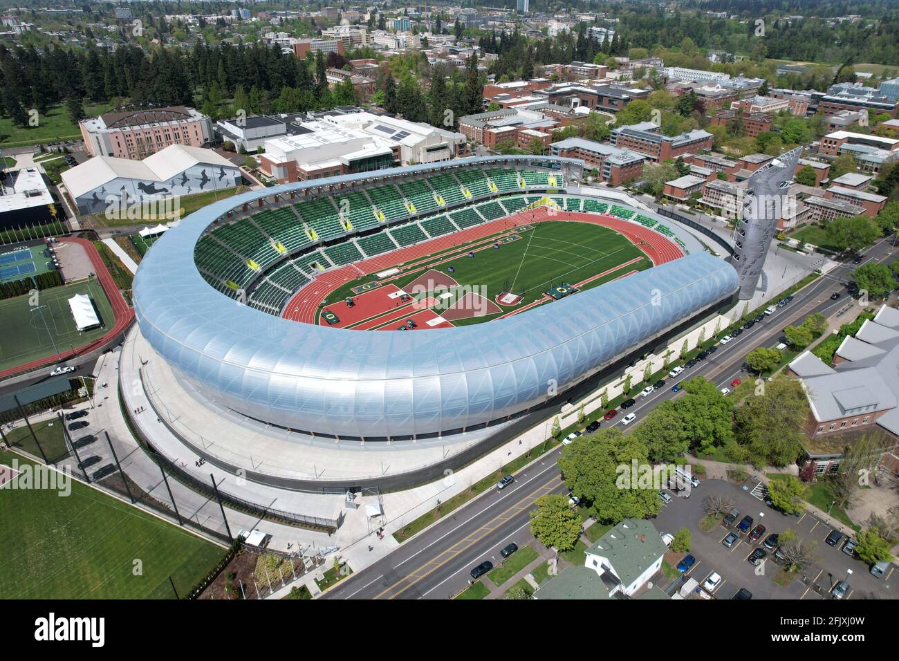 Oregon olympic trials track hi-res stock photography and images - Alamy