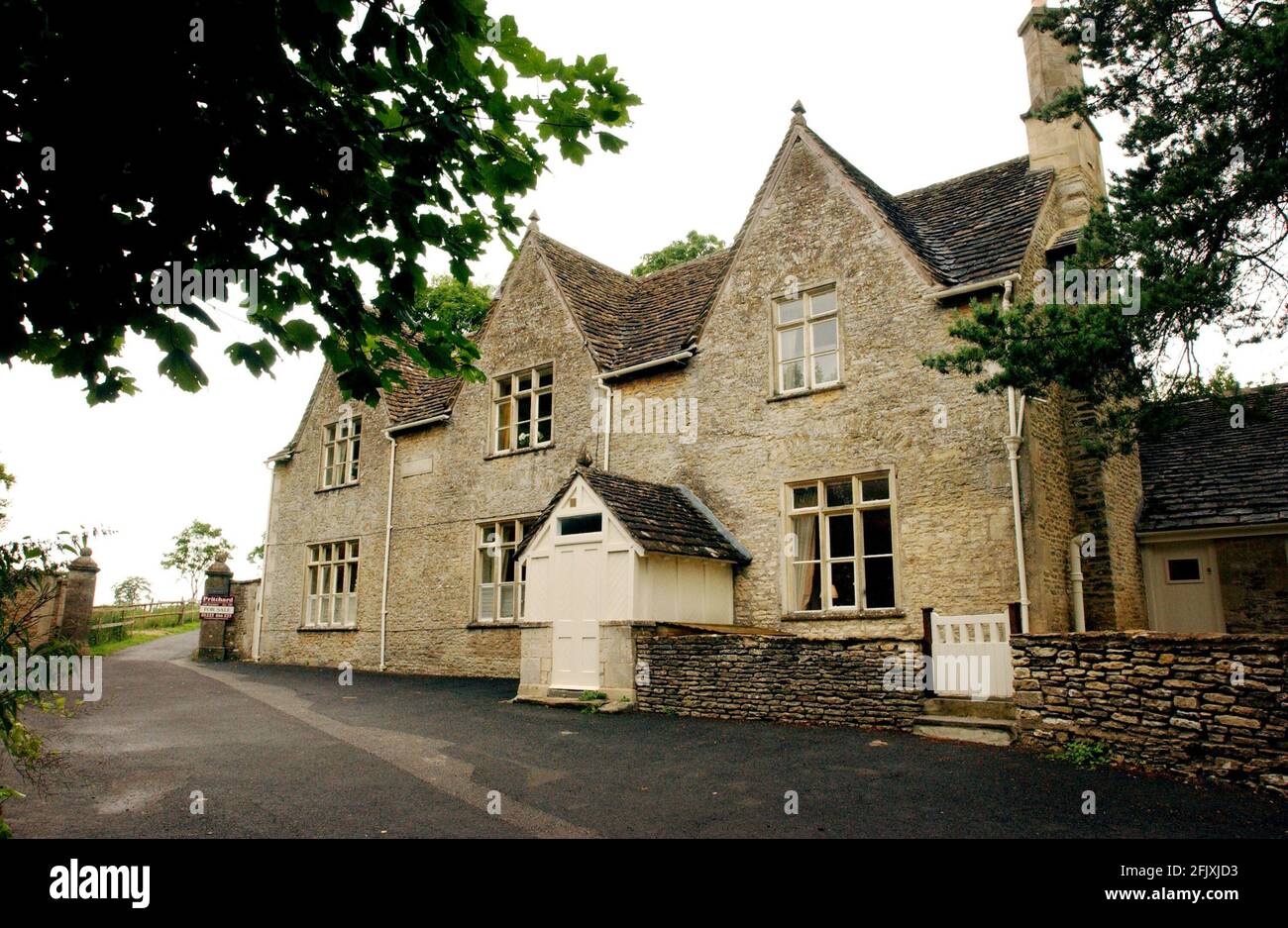 COMBE HOUSE, CASTLE COMBE. 27/6/03 PILSTON Stock Photo Alamy