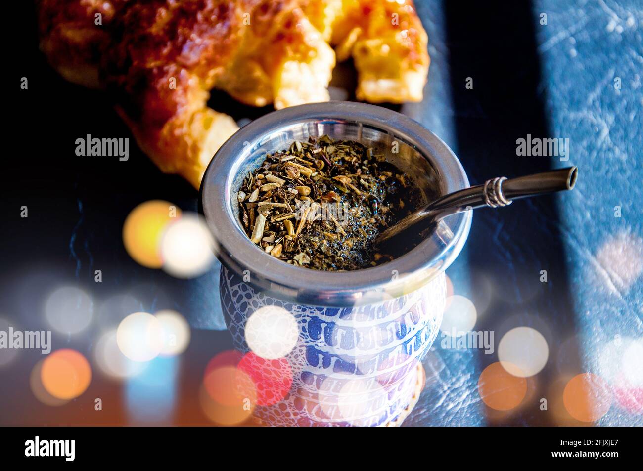 Mate and butter croissants (traditional Argentine drink Stock Photo Alamy