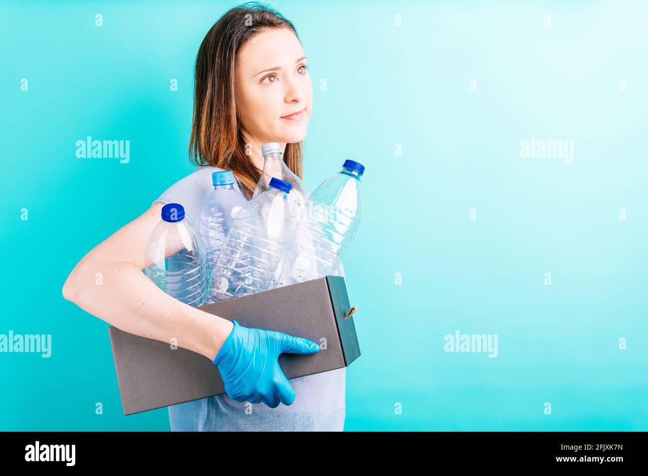 Bottles trend hi-res stock photography and images - Alamy