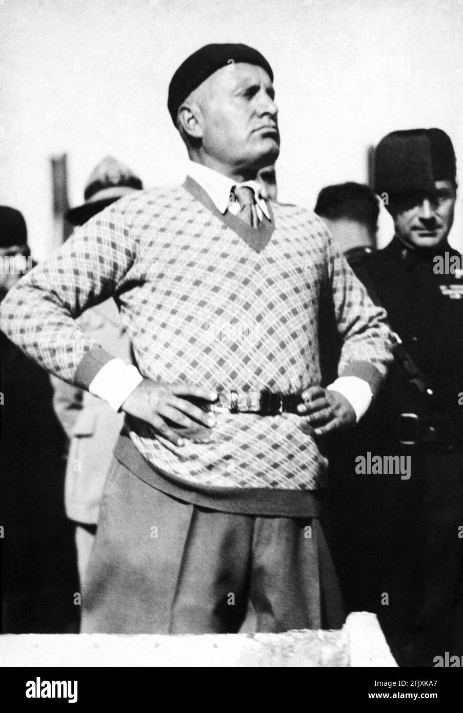 1930 's , ITALY : The italian fascist dictator BENITO MUSSOLINI , in  background the gerarca ACHILLE STARACE - World War 2nd - WW II - WWII -  SECONDA GUERRA MONDIALE -
