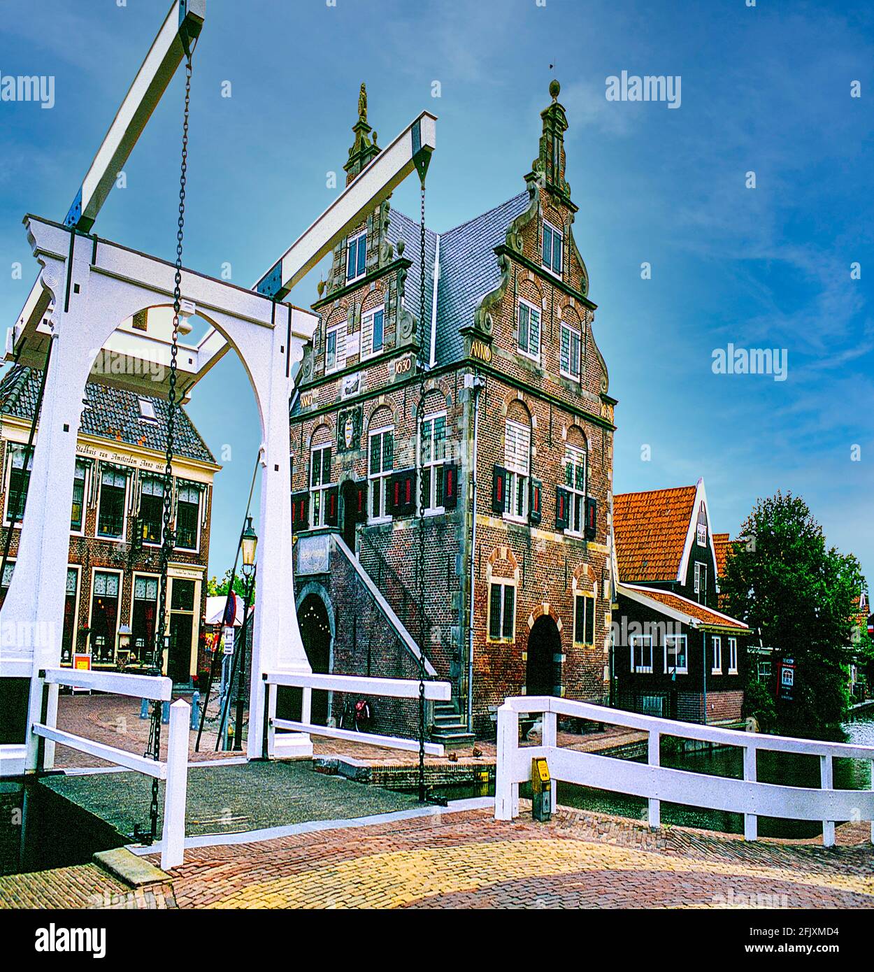 17th Century Houses High Resolution Stock Photography and Images - Alamy