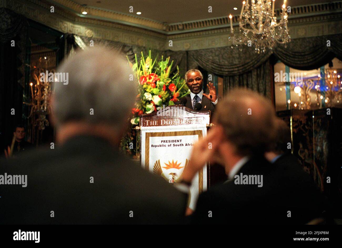 South African President Thabo Mbeki giving an address at The Dorchester Hotel, Friday May 19, 2000 at an luncheon held by the South African High Commissioner Stock Photo