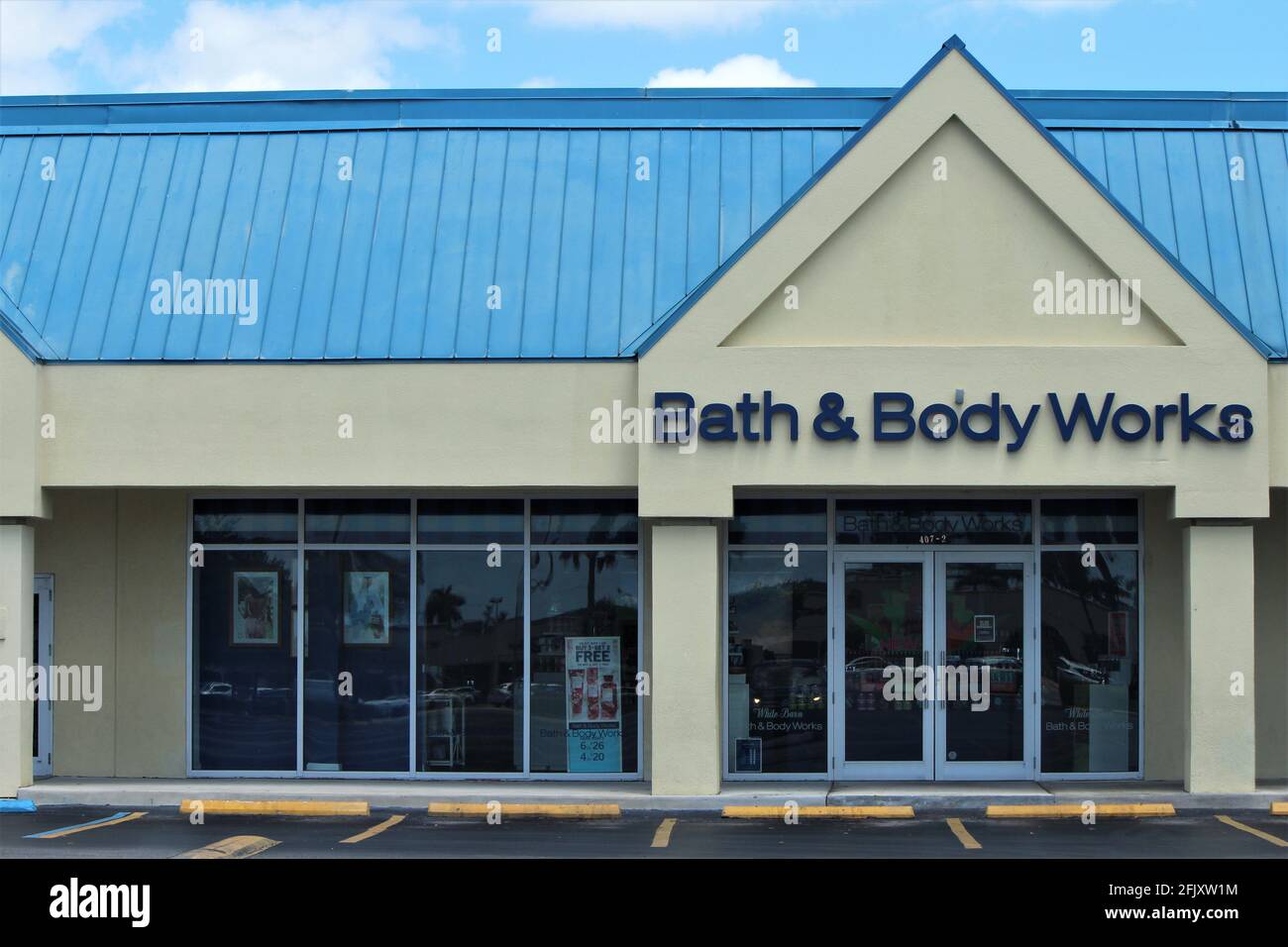 Bath and Body Works store sells shower and bath products, candles and fragrances. The store is closed due to COVID-19, corona virus pandemic. Stock Photo