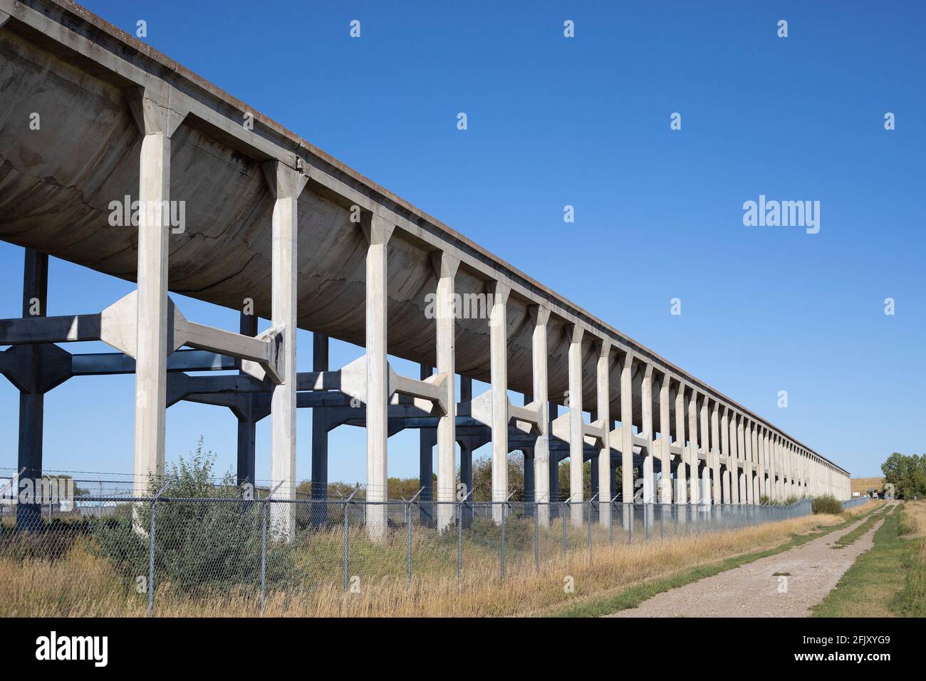 Brooks Aqueduct, irrigation system built from 1912 to 1914 by Canadian