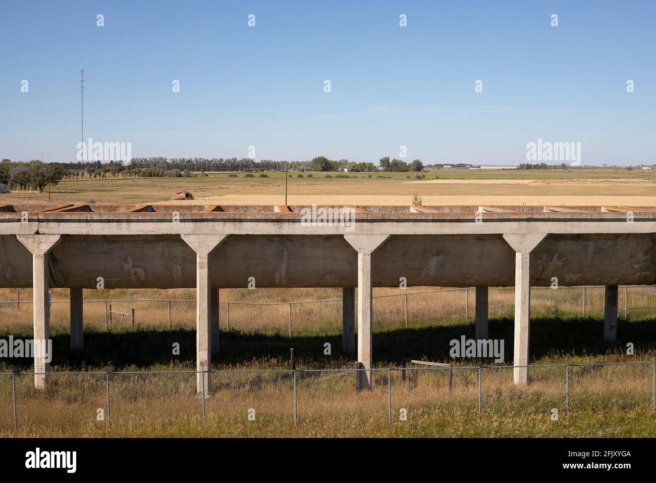 Brooks Aqueduct, irrigation system built from 1912 to 1914 by Canadian