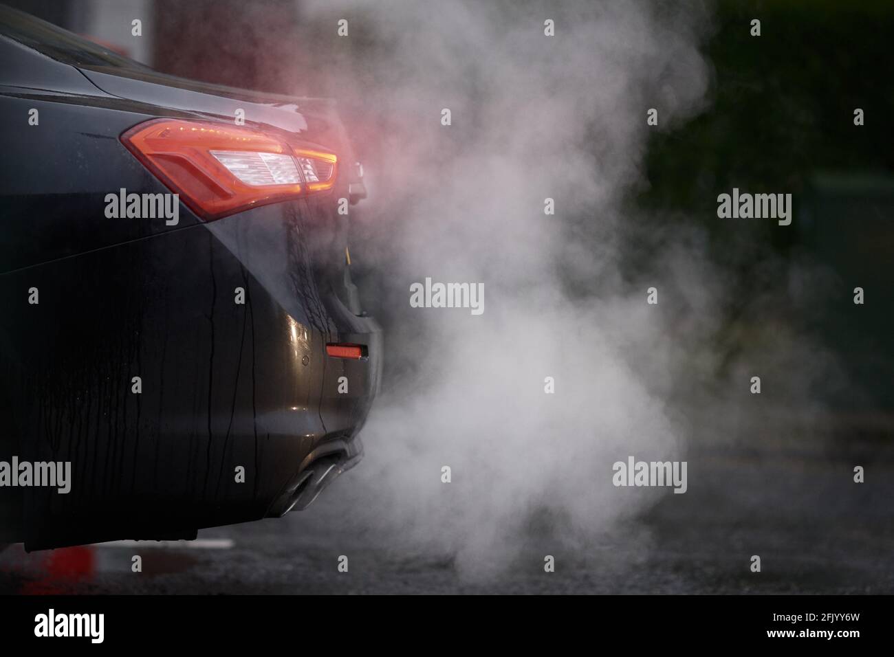 Car Exhaust Fumes High Resolution Stock Photography and Images Alamy