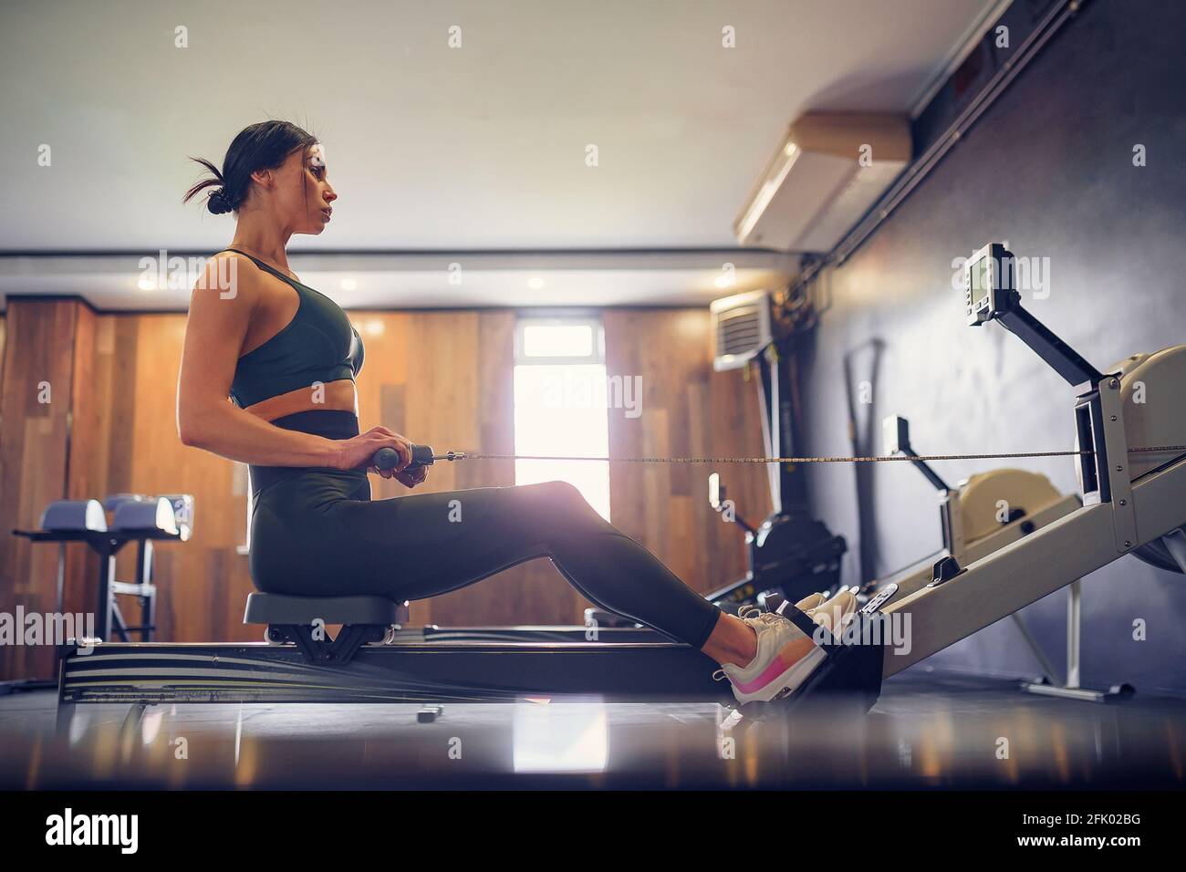 Determined woman working out gym hi-res stock photography and images ...